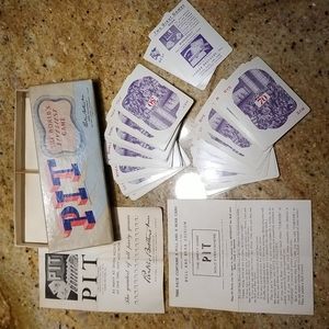 Parker Brothers Worlds Liveliest card game party pastime. 1947 Edition.